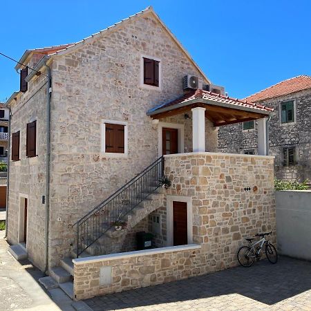 Villa House Morko à Vrboska Extérieur photo
