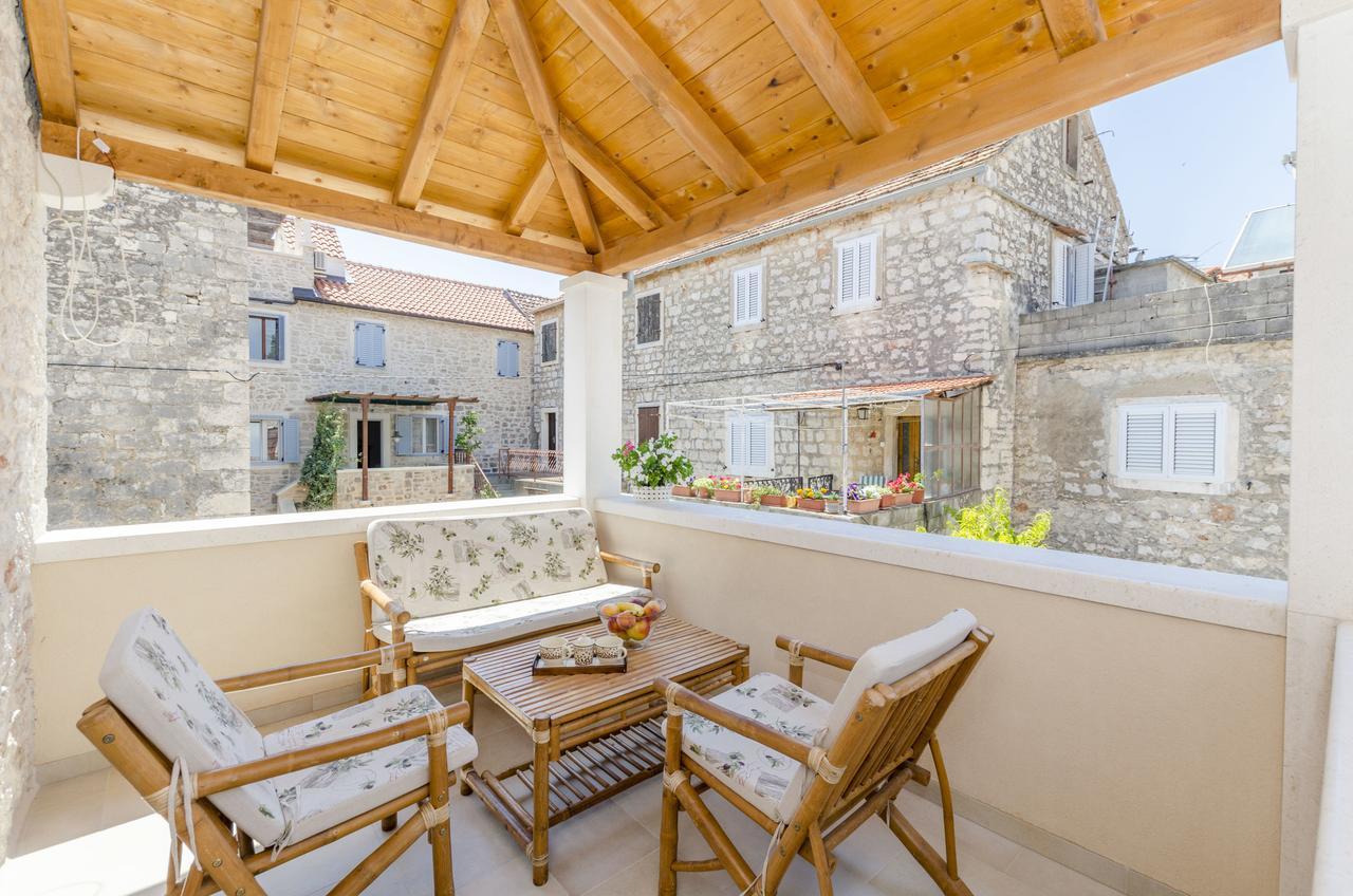 Villa House Morko à Vrboska Extérieur photo