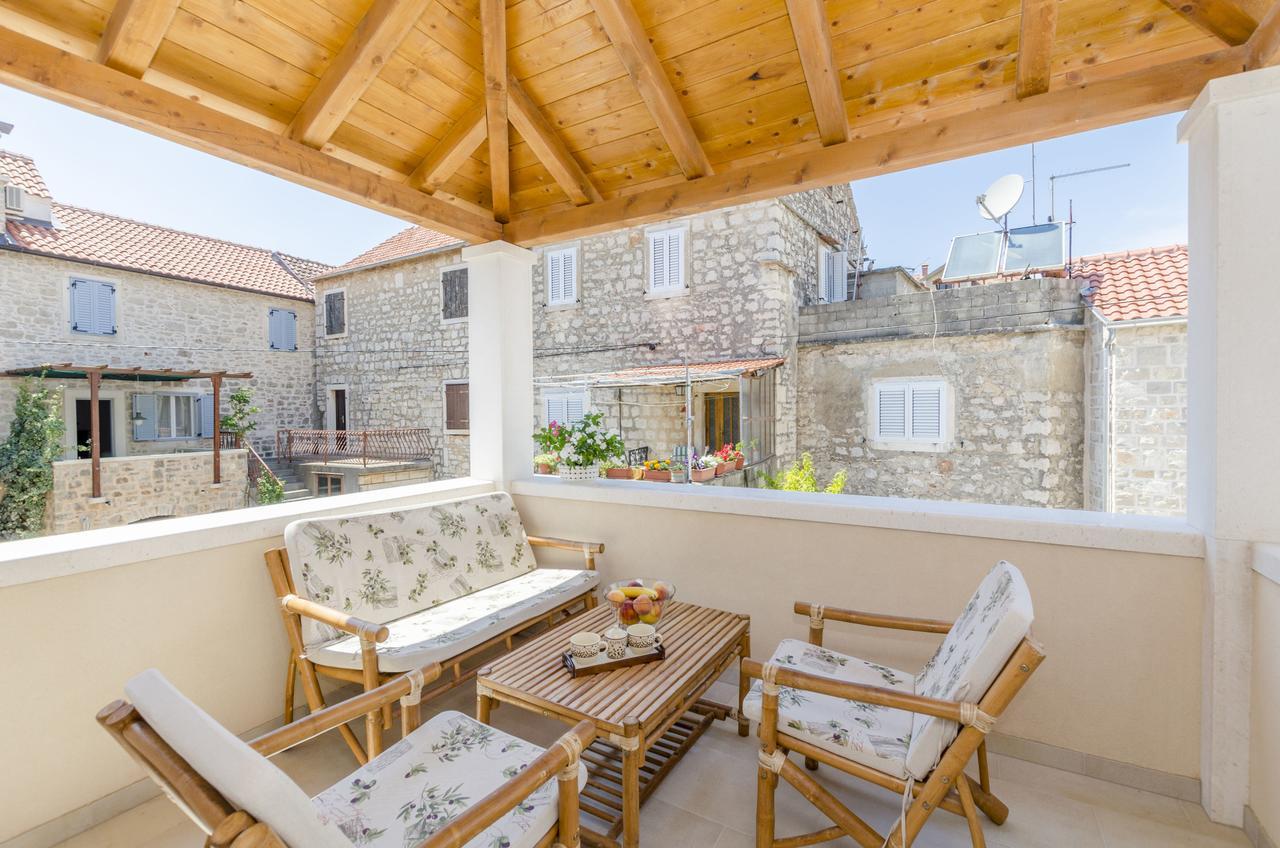 Villa House Morko à Vrboska Extérieur photo